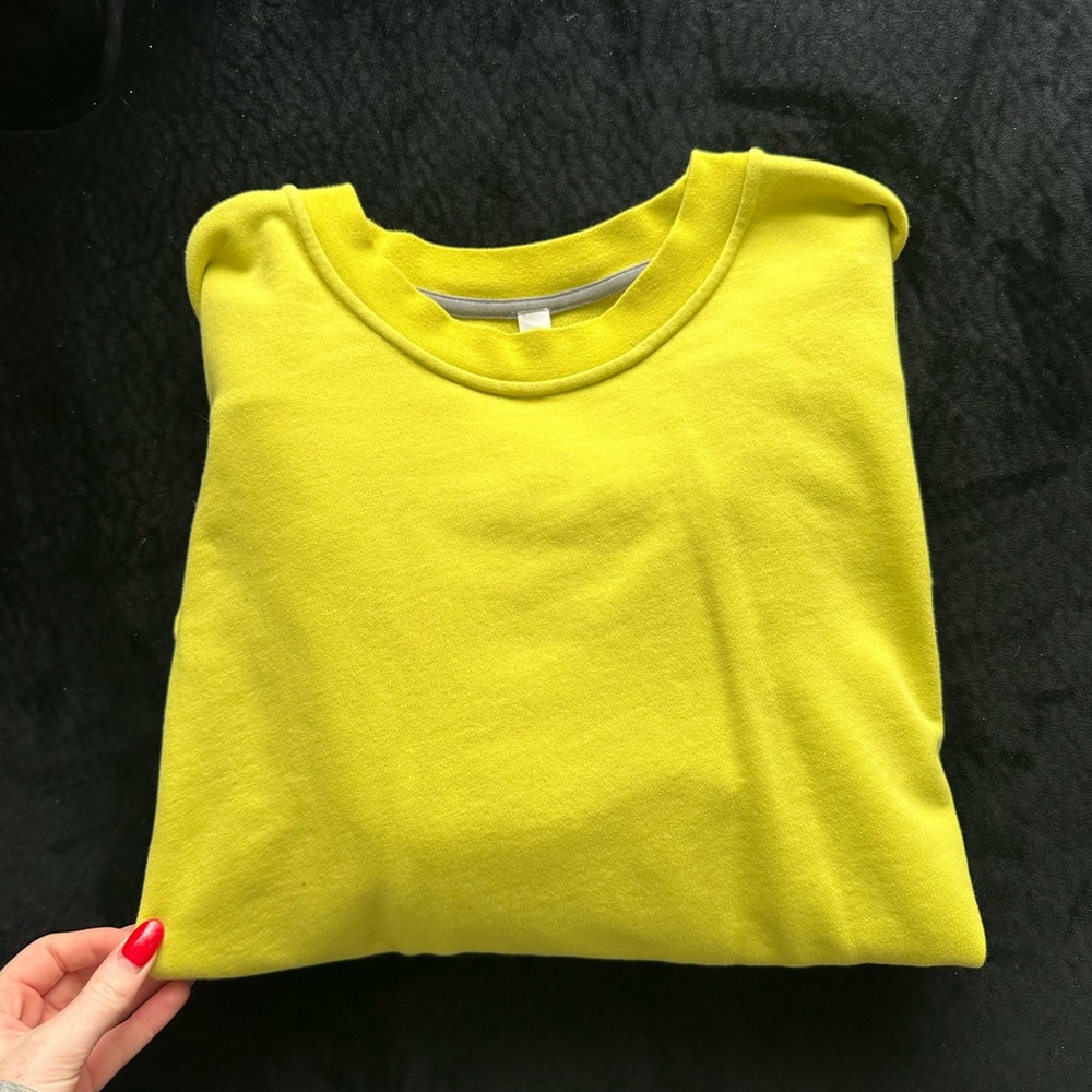 lululemon crewneck